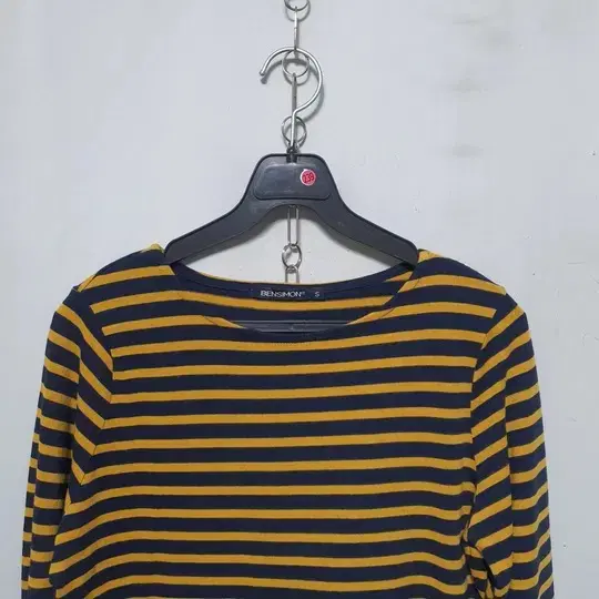 0239) 벤시몽 여성 춘추 긴팔티셔츠 S 24년식