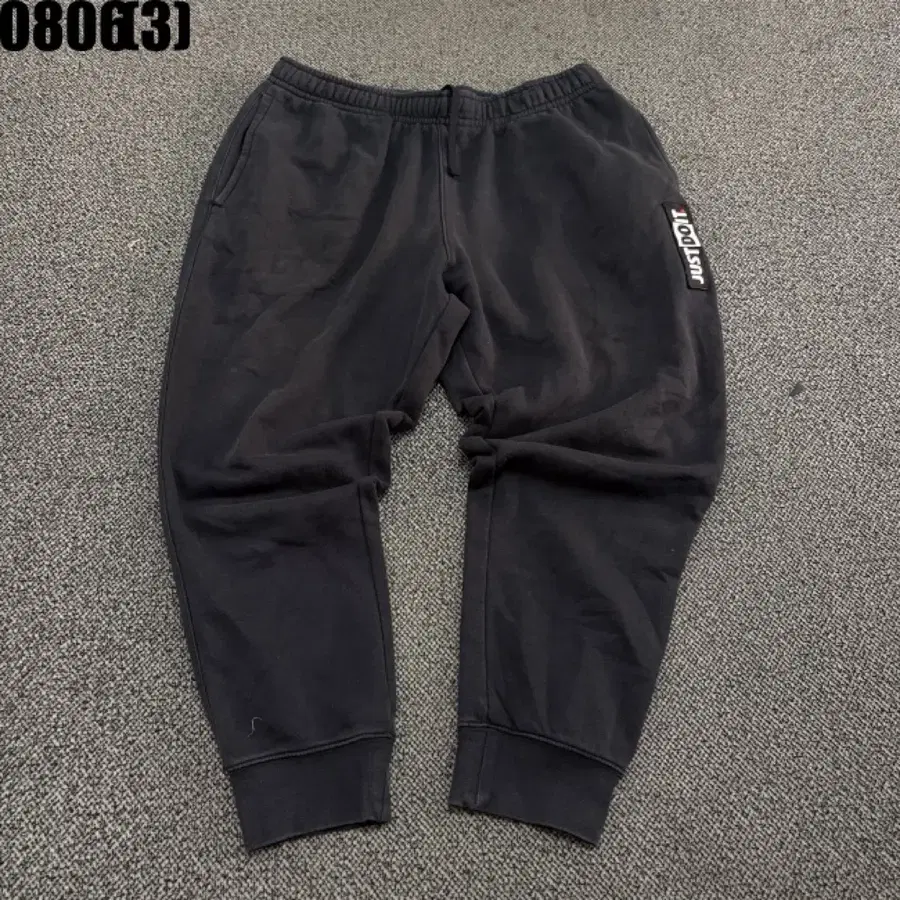 나이키 조거팬츠 블랙 XL