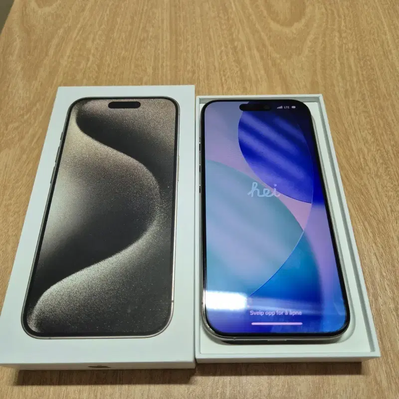애플 아이폰 15 프로 실버 256GB 최상급