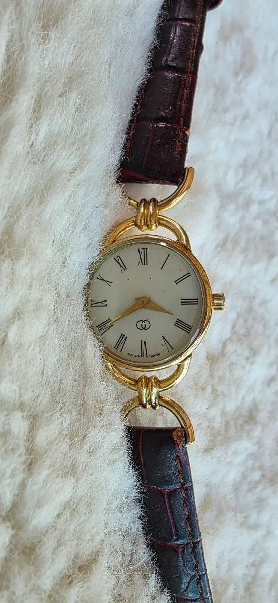 #324) GUCCI 6300L