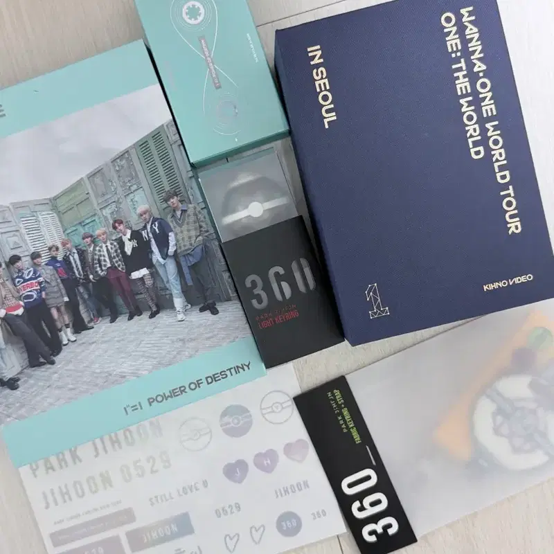 워너원 박지훈 굿즈 일괄 구매