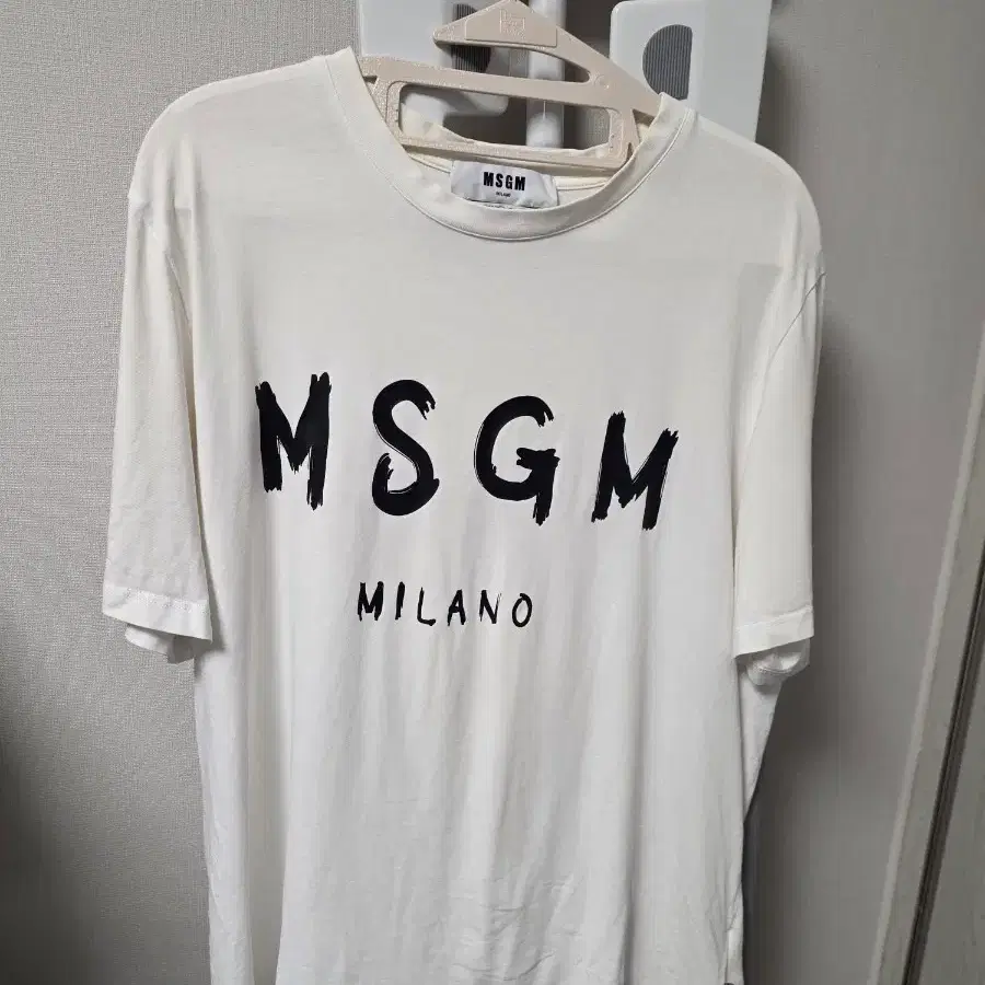 MSGM 밀라노 반팔티 화이트