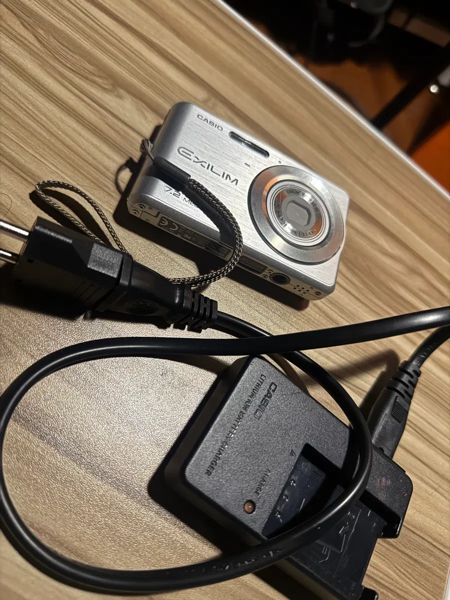 CASIO 디지털 카메라 상태 S