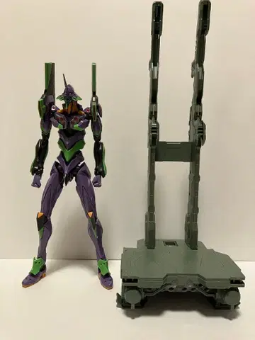 RG 인조인간 에반게리온 초호기 DX 운송대 세트 조립 완료