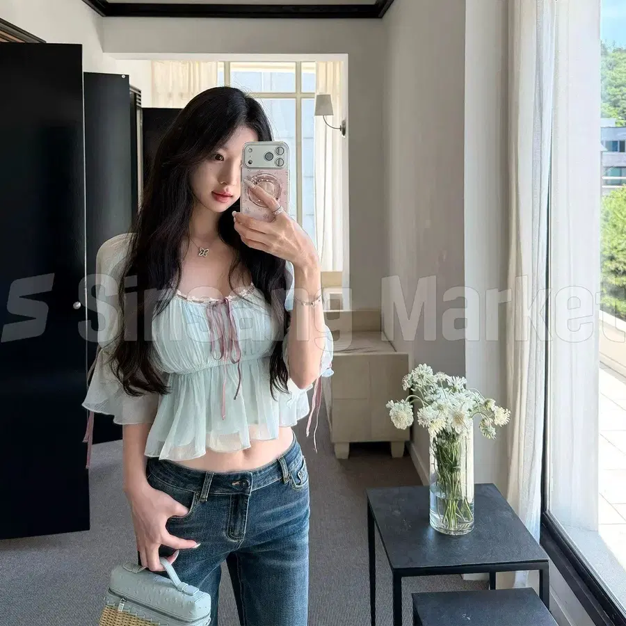 [빠른발송] 가을 데이지 쉬폰 크롭 프릴 블라우스 여리 청순 러블리 페미