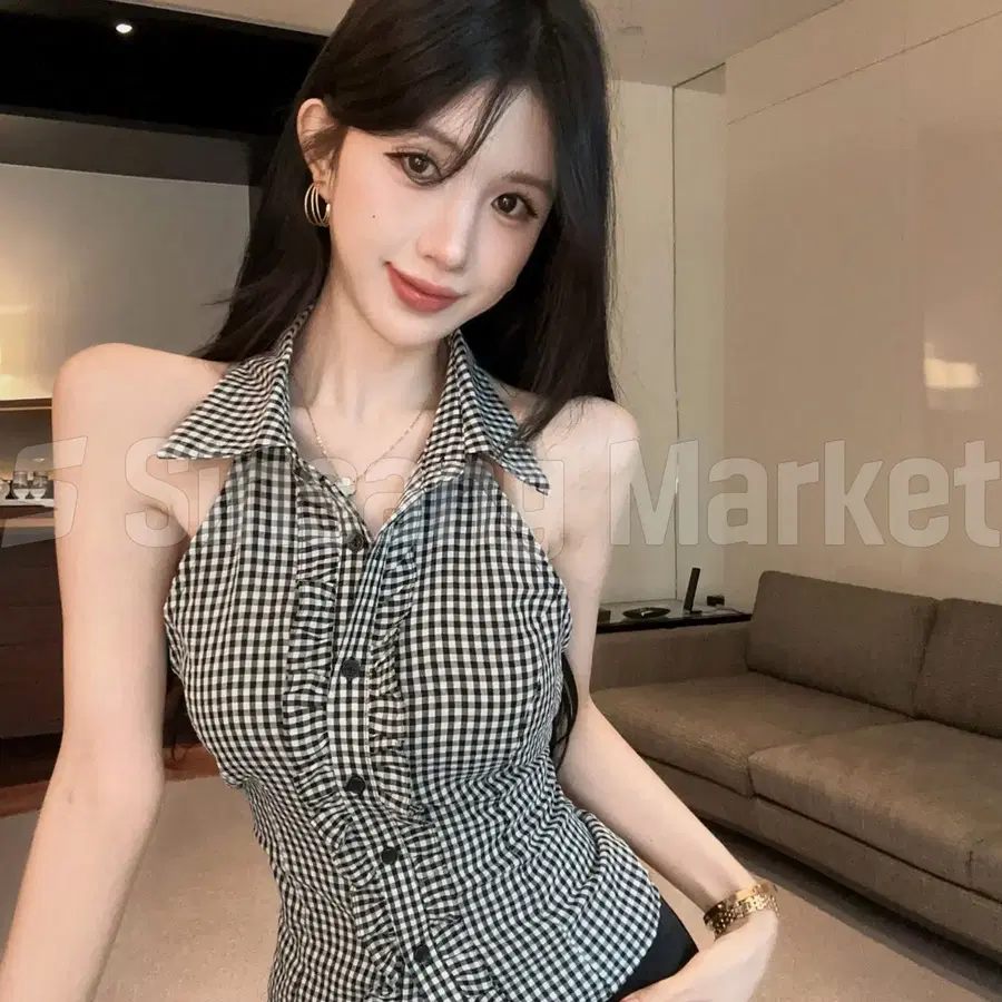 [빠른발송] 스팟 카라 홀터넥셔츠 프릴셔링탑 슬림핏 페미닌 휴가 청순 발