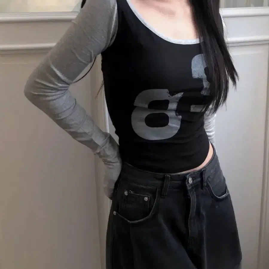프린팅 크롭 긴팔 티셔츠