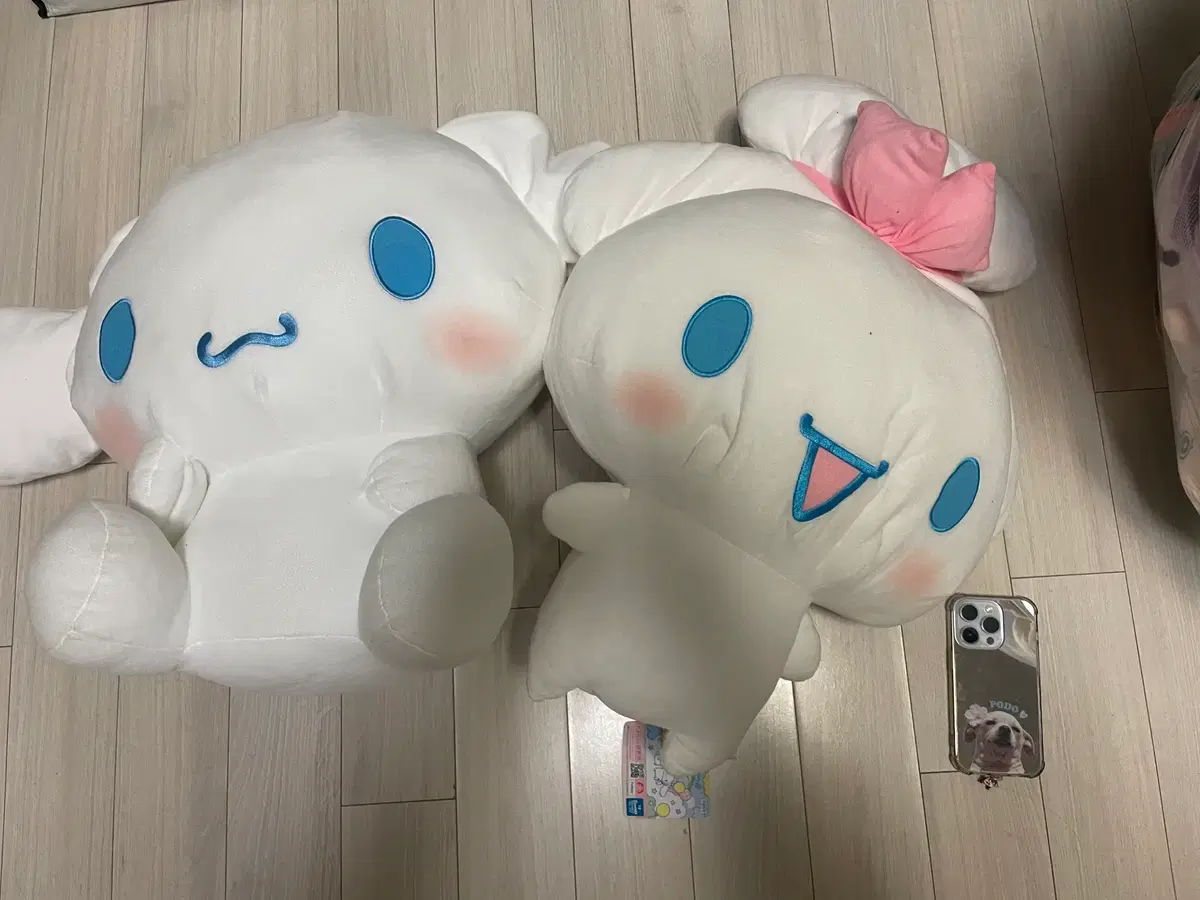대형 산리오 시나몬롤 인형 판매합니다.