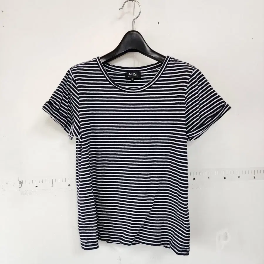 A.P.C. 단가라 티셔츠