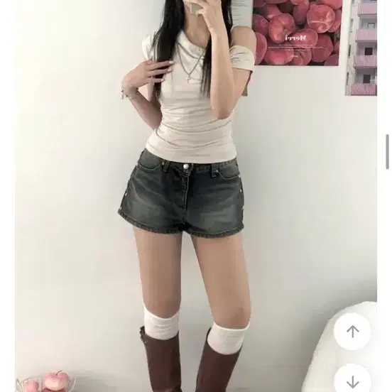 에이블리 쵸롬 스타 큐빅 숏팬츠