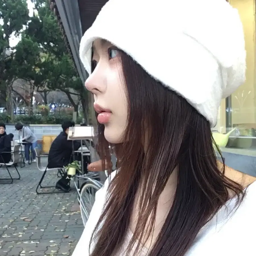 Hairy fur beanie 퍼 비니