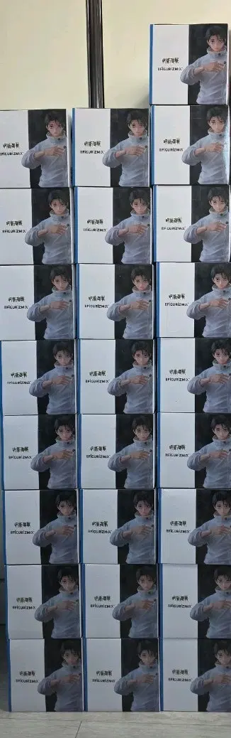 옷코츠 유타 피규어 팝니다