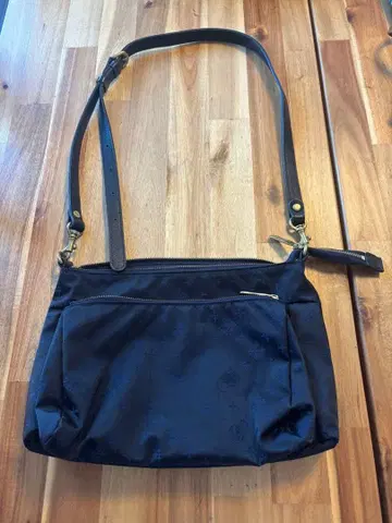 russet 러셋 숄더백 블루 블랙 새상품급