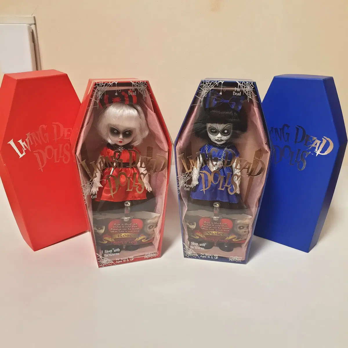 리빙데드 인형 트위스트 Living Dead Dolls Twisted Love Series Set
