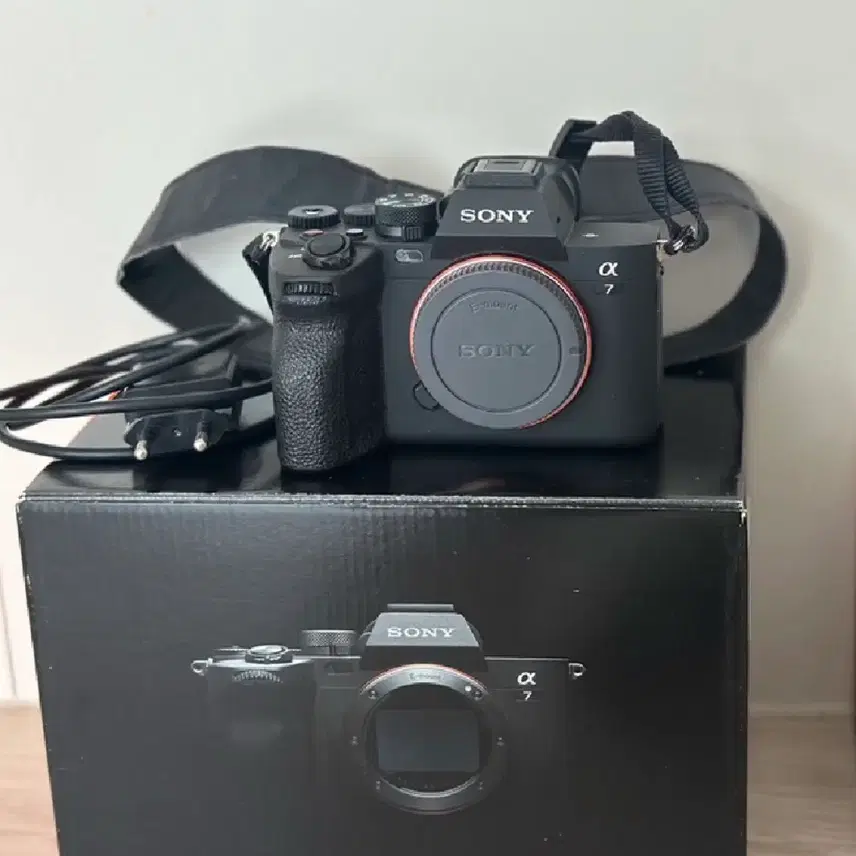 소니 a7m4 팝니다 5천컷대