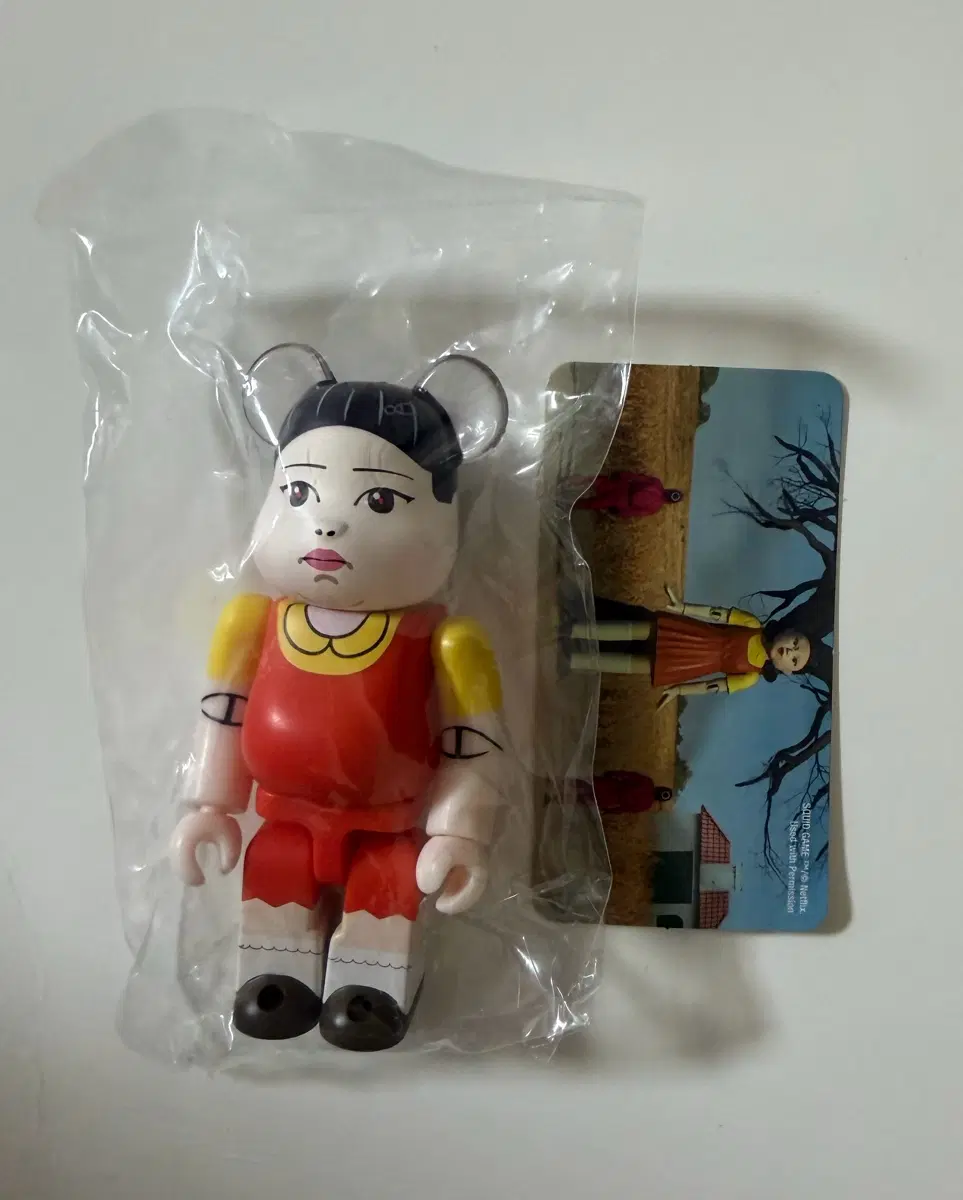 베어브릭 44탄 호러 오징어게임 영희