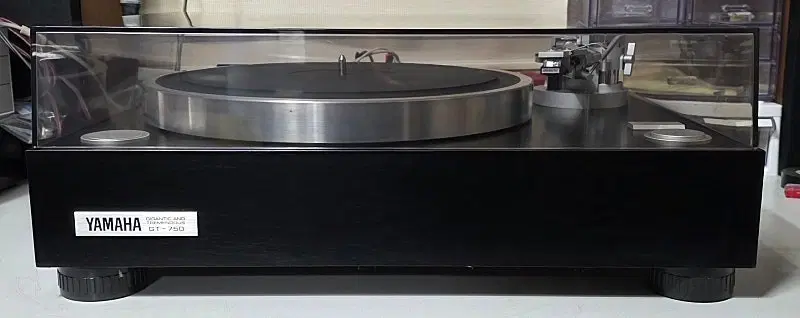 야마하 턴테이블 GT-750