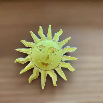 뱀부 브로치 THE SUN