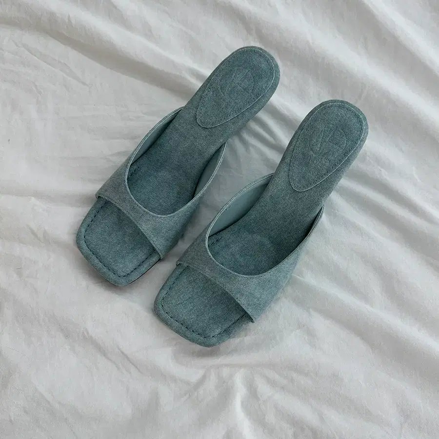 #1148 빈티지 물나염 7.5cm 웨지 샌들 235 블루-불량