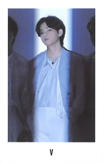 BTS V BTS EXHIBITION Proof in TOKYO STICKER 럭키 드로우