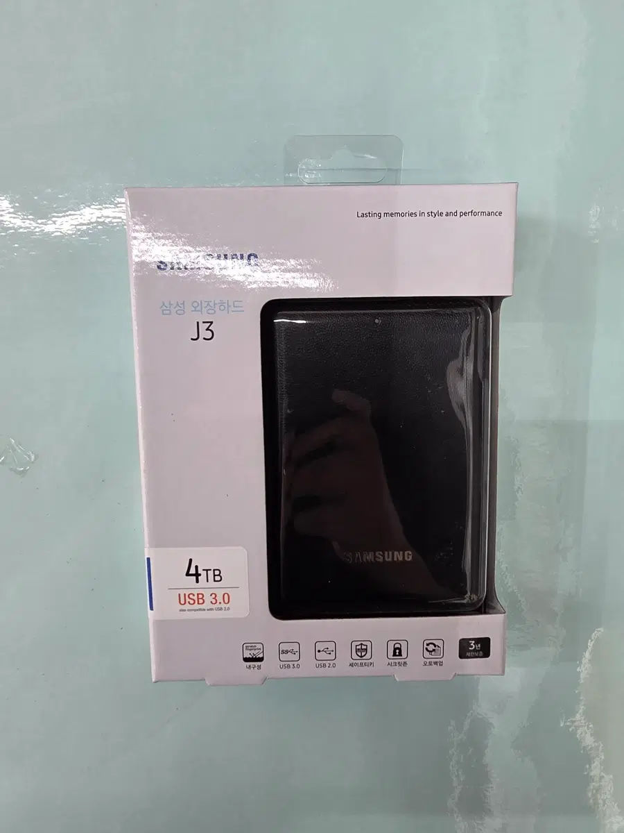 [새제품] 삼성 외장하드 J3 4TB USB 3.0 블랙 팔아요