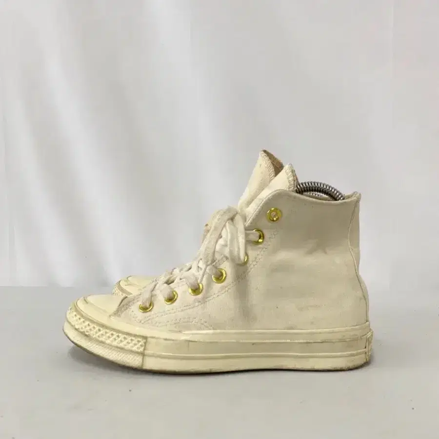 221. 컨버스 척테일러 올 스타 하이탑 스니커즈[220]