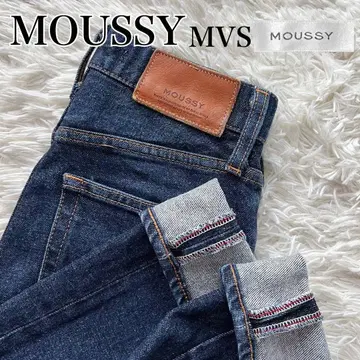 인기 moussy 마우지 MVS FLARE 플레어 데님 24인치