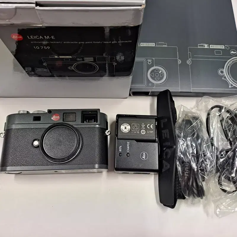 라이카 LEICA M-E