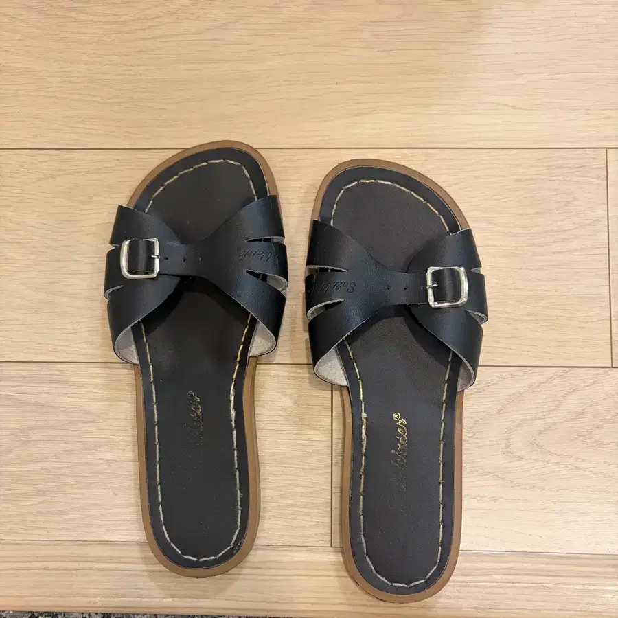 솔트워터 클래식 슬라이드 블랙 3 size (215-220)