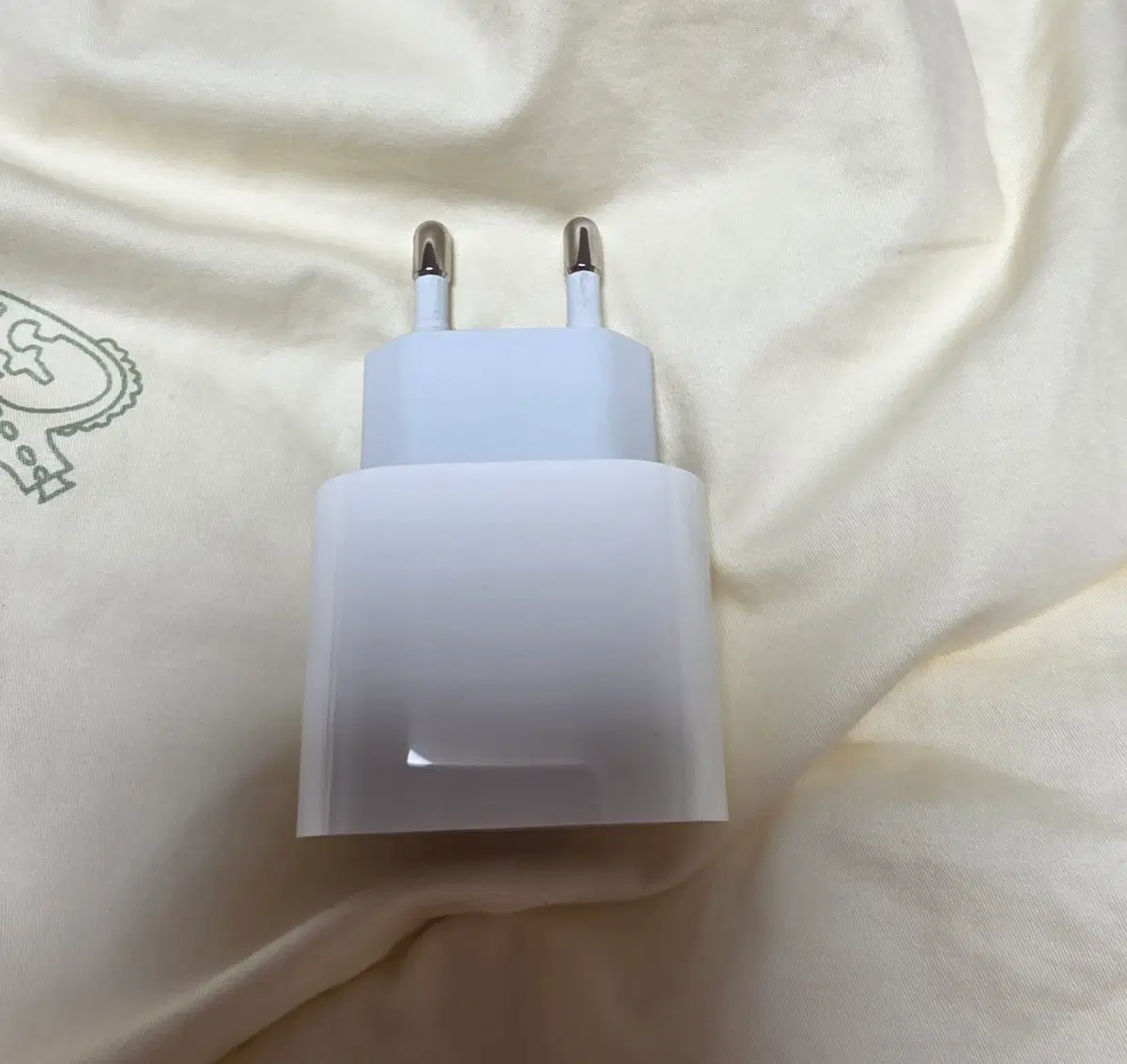 애플 정품 20W USB-C 고속 충전기