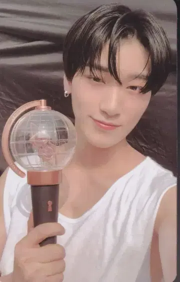 ATEEZ 산 라이트 스틱 케이스
