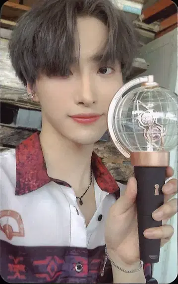 ATEEZ SEONG HWA 라이트 스틱 케이스