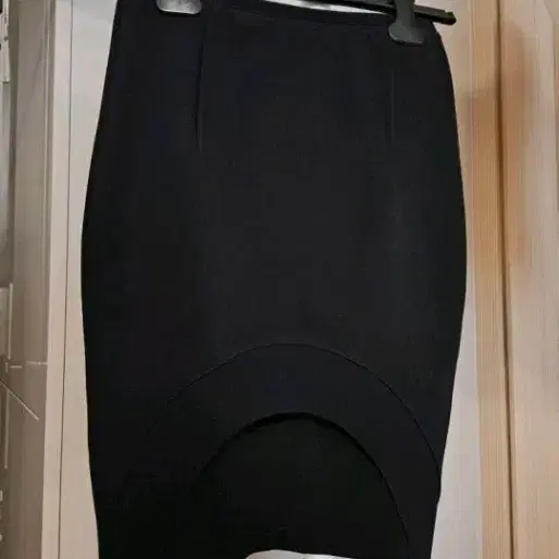 *n스커트