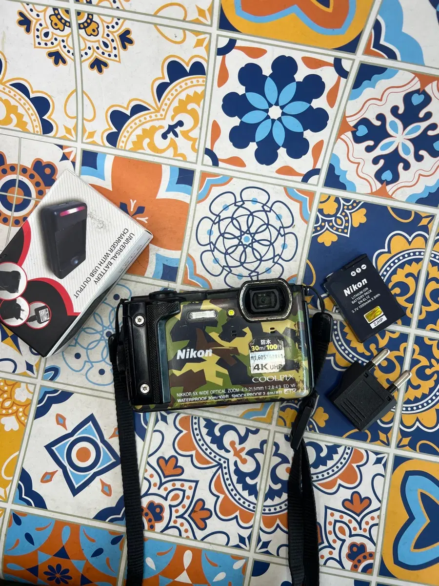니콘쿨픽스a300s (2번) 4K aw100 aw100s 수중카메라 방수카메라 후지xp 파인픽스xp 올림푸스tg