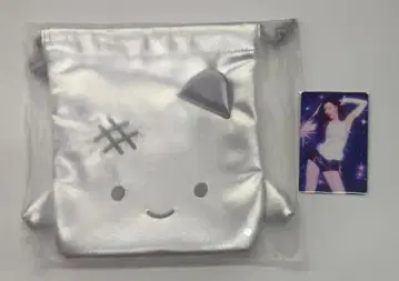 aespa KISS N TELL POP UP WINTER 메탈릭 얼굴 복조리