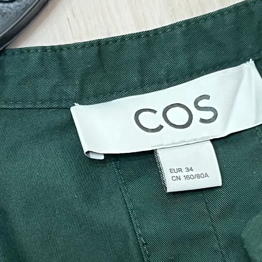 COS 다크 그린 셔츠 원피스 EUR 34