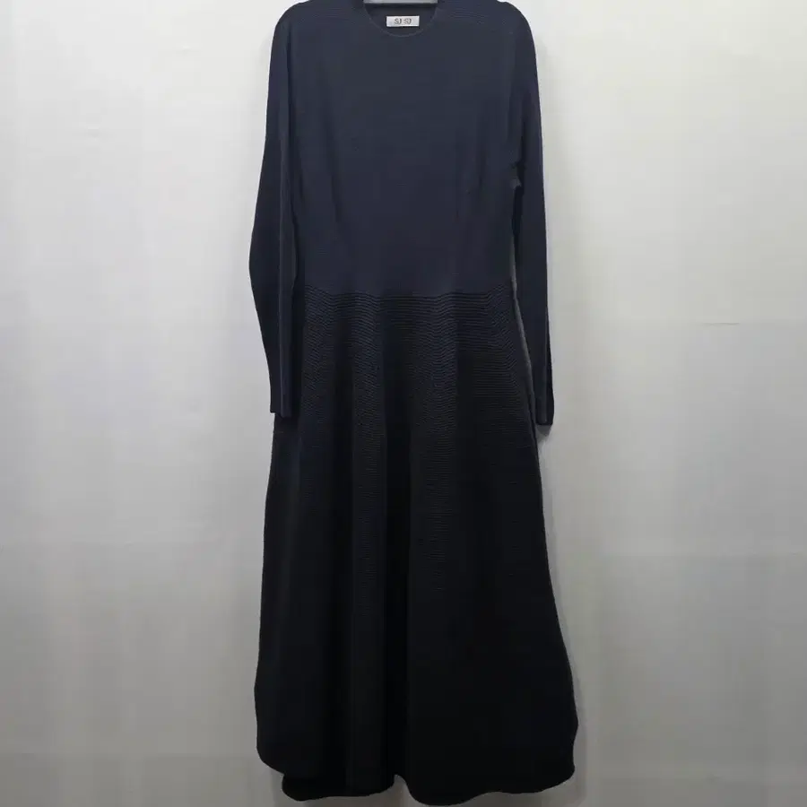 1377 [한섬 정품] SJSJ 플레어 니트 롱 원피스 (90/F)24ss