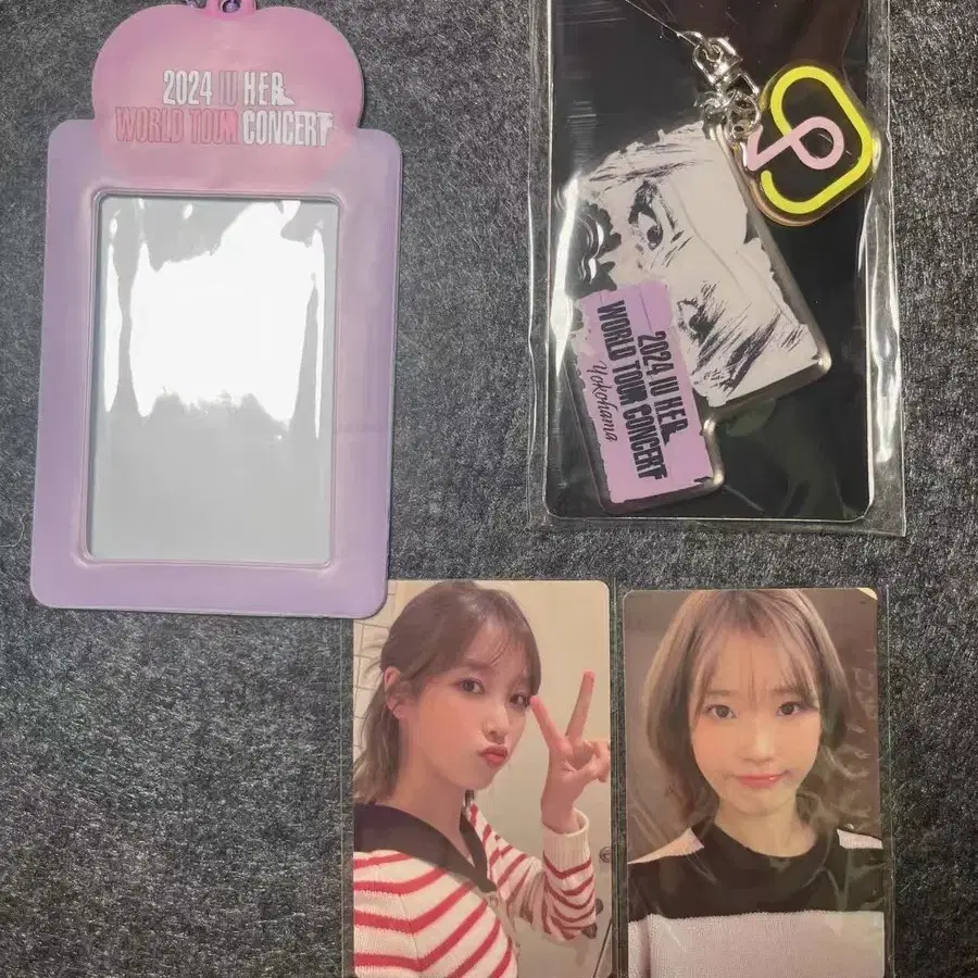 예판 아이유 일본 콘서트 입장포카 일괄