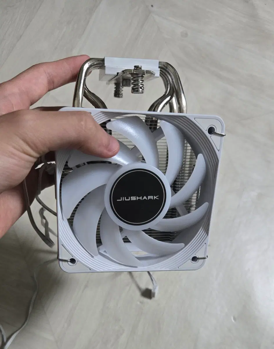 지우샥 JF100RS Crystal (공랭쿨러)