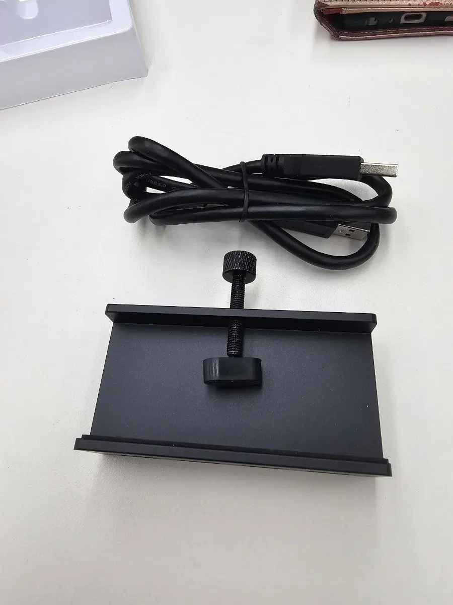 MH4PU QX-045 클립형 USB 3.0 허브
