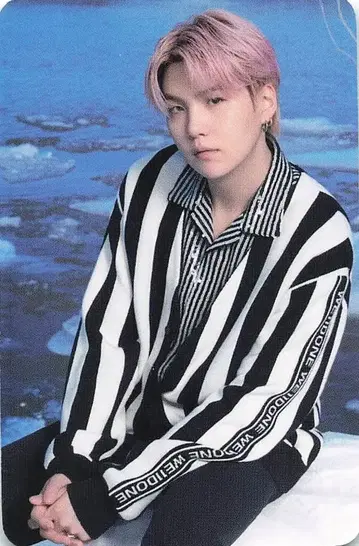 BTS DICON SUGA 트레이딩 카드 4/14
