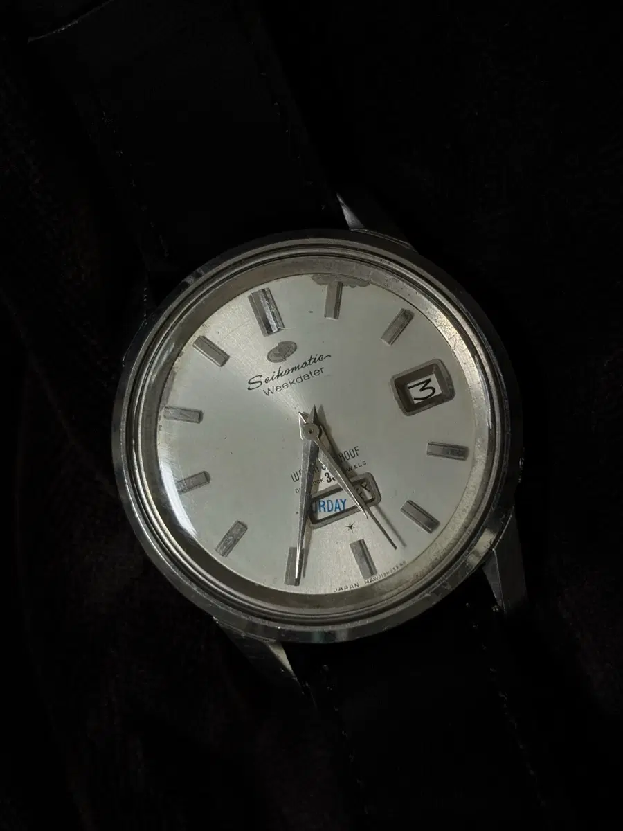 Seiko weekdater 33jewels