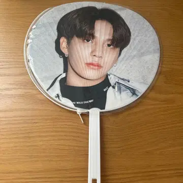 ATEEZ 아티즈 종호 부채