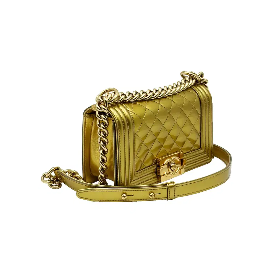 샤넬 Chanel A67085 골드 보이샤넬 금장 스몰 숄더백 (19번대)