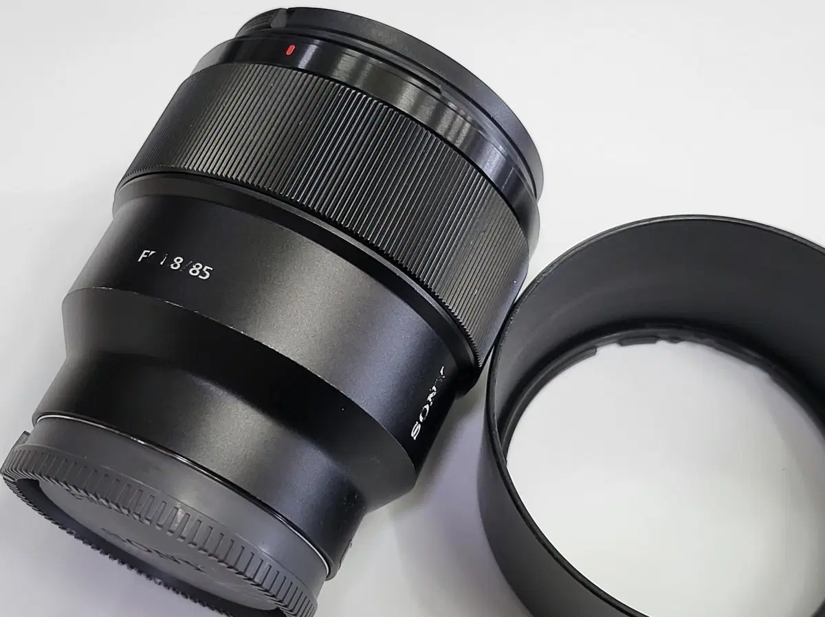 소니 FE 85mm F1.8 /저렴