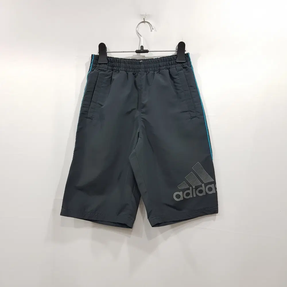 R318 아디다스 키즈 로고 추리닝 트레이닝 반바지 아동130