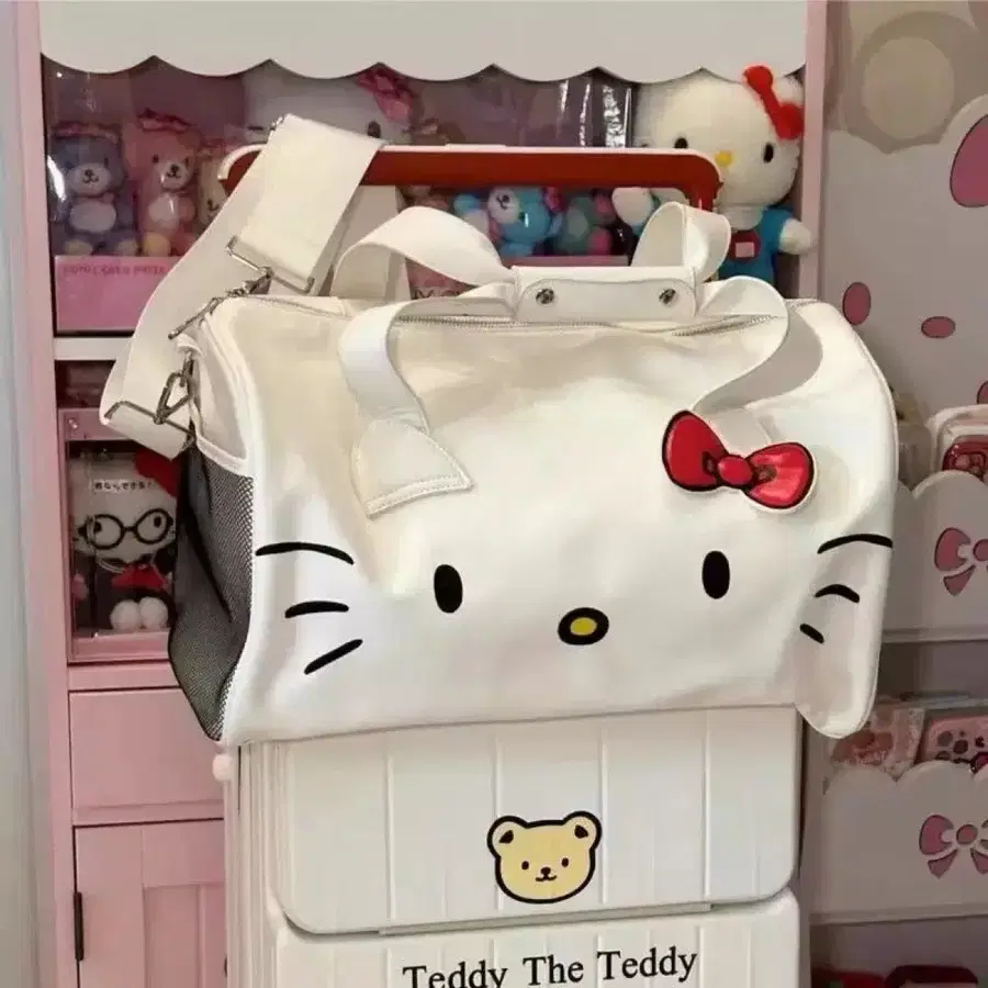 헬로키티 보스턴백