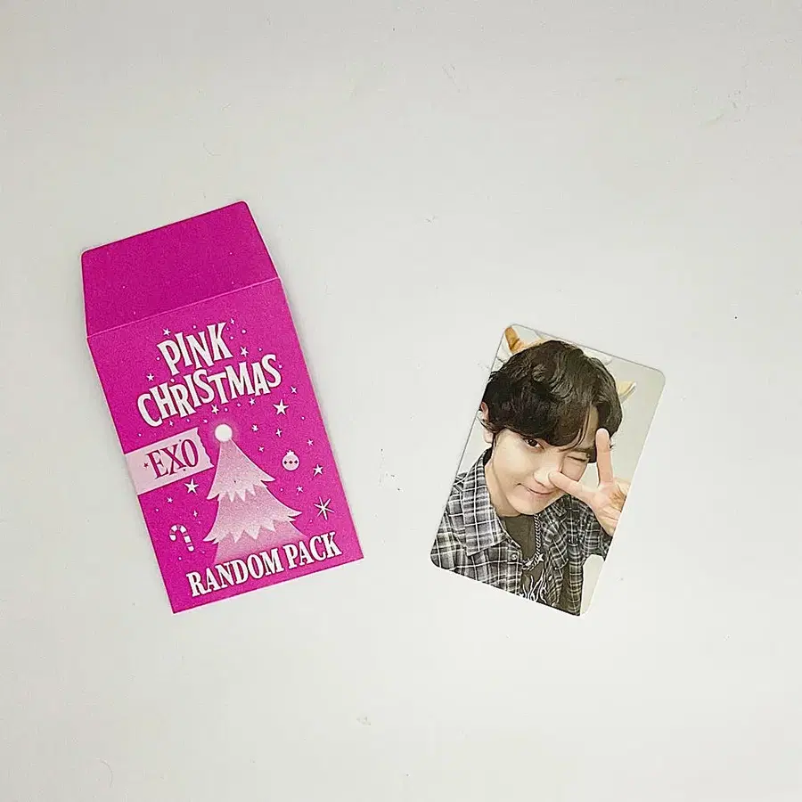 엑소 찬열 2024 핑크 크리스마스 포토카드 포카1 EXO CHANYEOL 2024 PINK CHRISTMAS PHOTOCARD 1