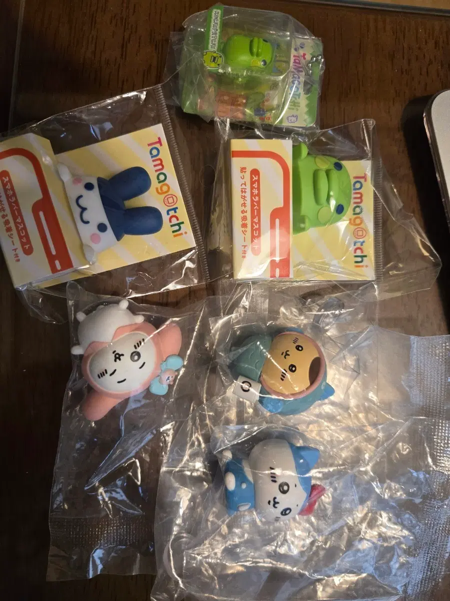다마고치, 치이카와 가챠 판매