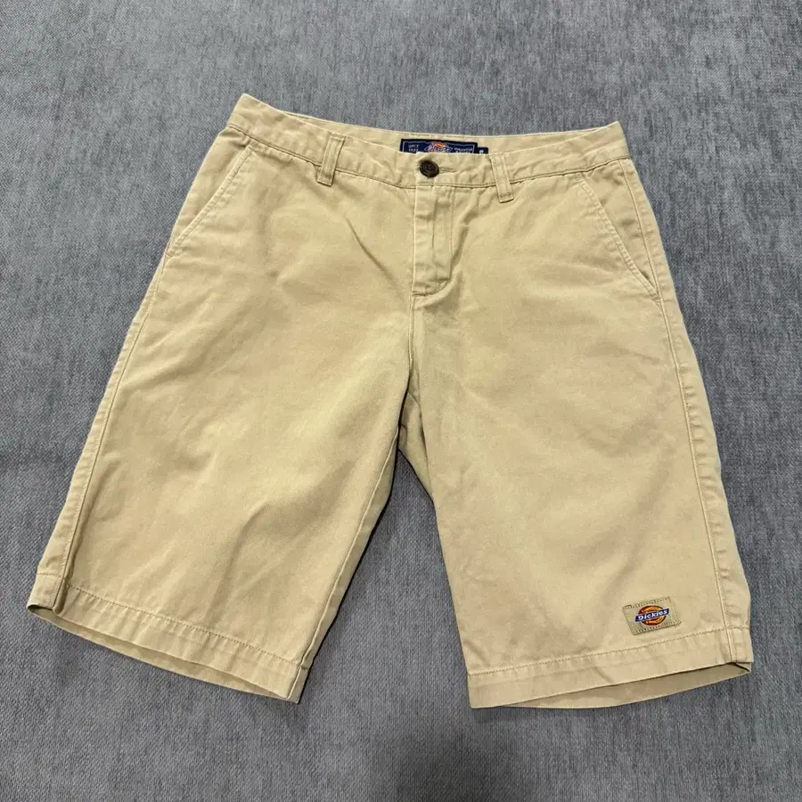 28 디키즈 면반바지